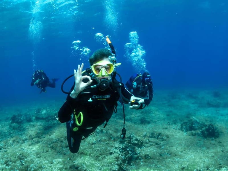 Athens: Discover Scuba Diving Experience for Beginners - Detailed Breakdown of the Itinerary