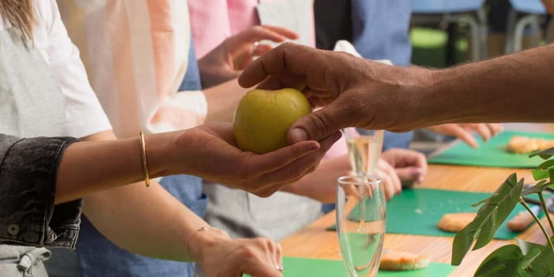 Authentic Premium Paella & Sangria in a Stunning Location - A Closer Look at the Experience