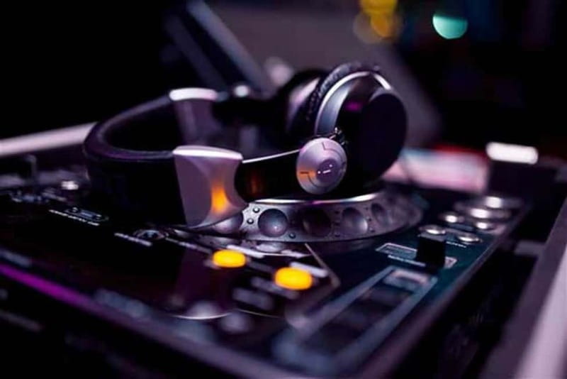 Back to the '80s Disco Cruise Ammouliani Round Tour - The Itinerary and What You Can Expect