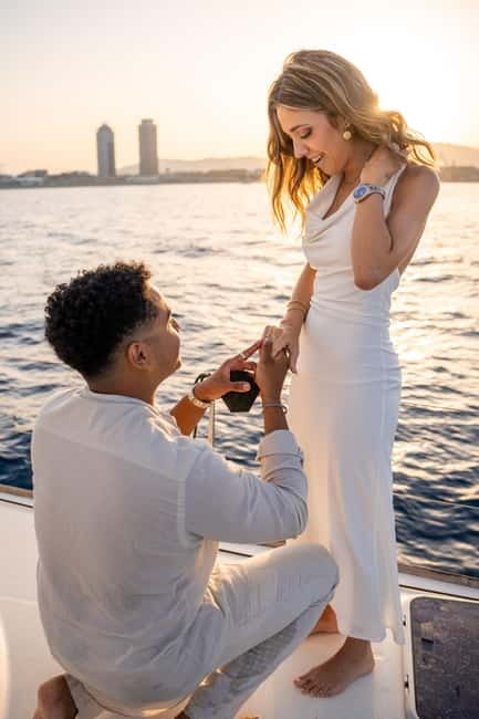 Barcelona: Catamaran Proposal - The Included Extras: What Adds Value?