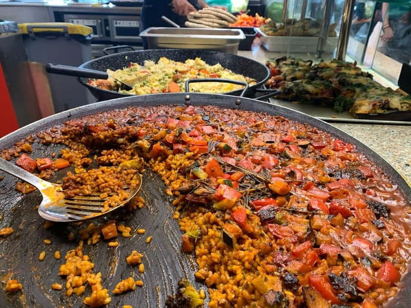 Barcelona: Delicious Food Tour and City Center Sightseeing - A Closer Look at the Tour Experience