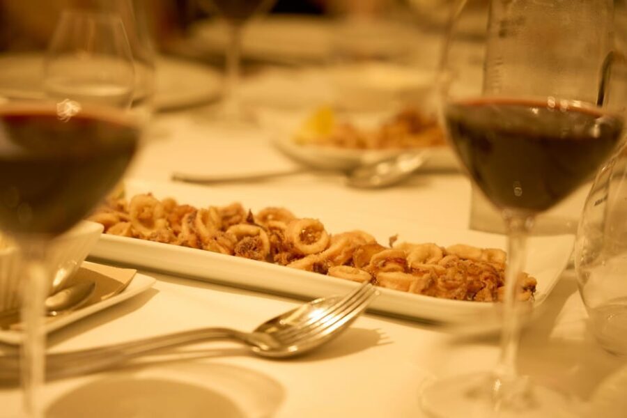 Barcelona: El Born Gourmet Food & Wine Small Group Tour - What Makes This Tour Stand Out?