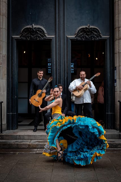 Barcelona: FLAMENCO Concert at the emblematic Royal Academy - Who Should Attend?