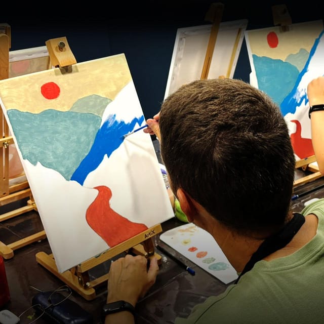 Barcelona: Fluorescent Painting Workshop with Wine and Creativity - The Artistic Experience