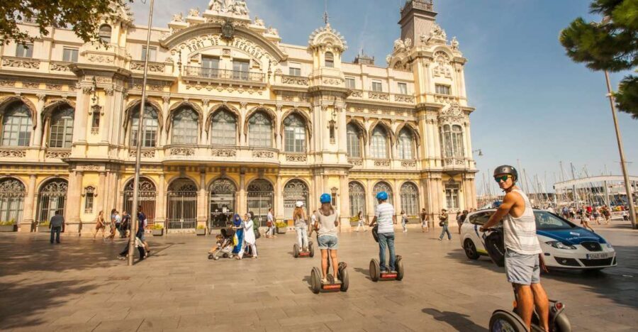 Barcelona: Old Port and Gothic Quarter Guided Segway Tour - An In-Depth Look at the Itinerary