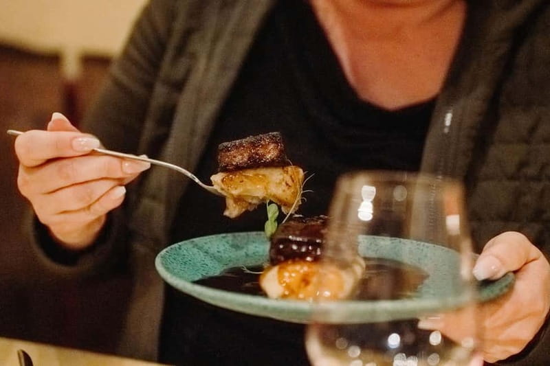 Barcelona: Tapas & Wine Tour in Born & Gothic Quarter - Pricing & Value