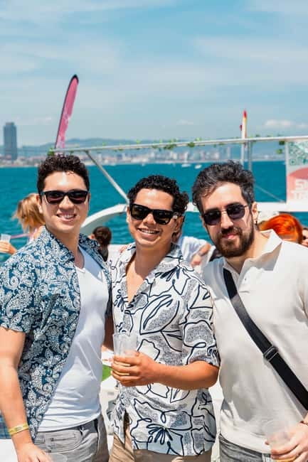Barcelona: The Original Barcelona Boat Party - The Itinerary Breakdown