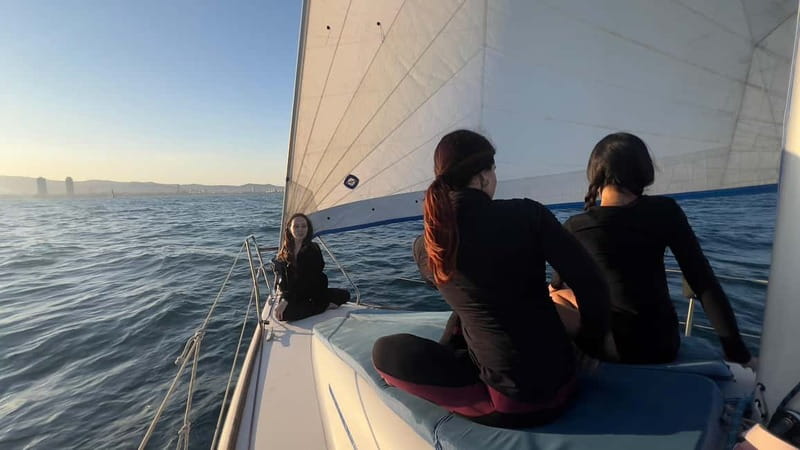 Barcelona: Yoga, Sailing and Relaxing Massage - An In-Depth Look at the Experience