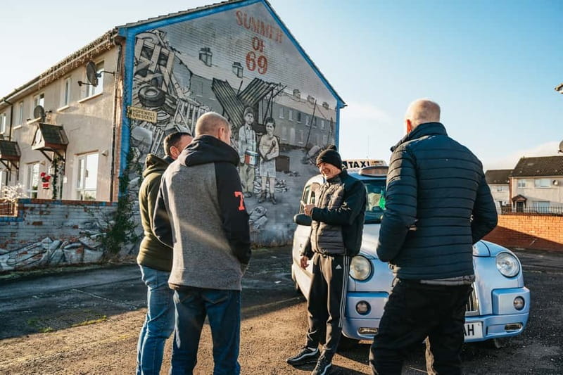 Belfast: 1.5-Hour Private Black Taxi tour - The Sum Up