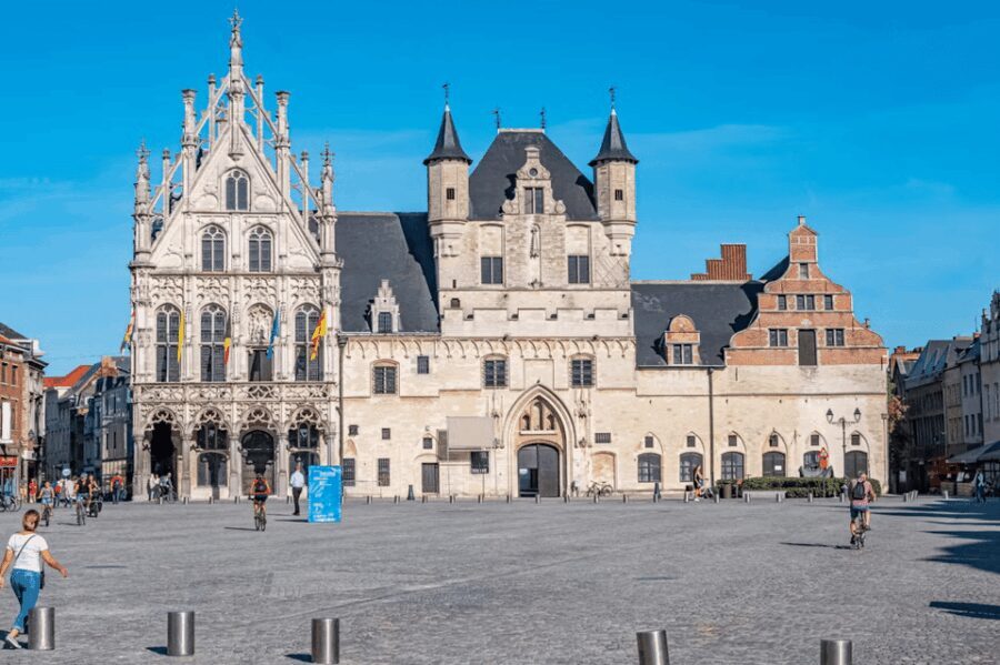 Belgium: Mechelen guided tour guide - Deep dive into highlights: Why each stop matters