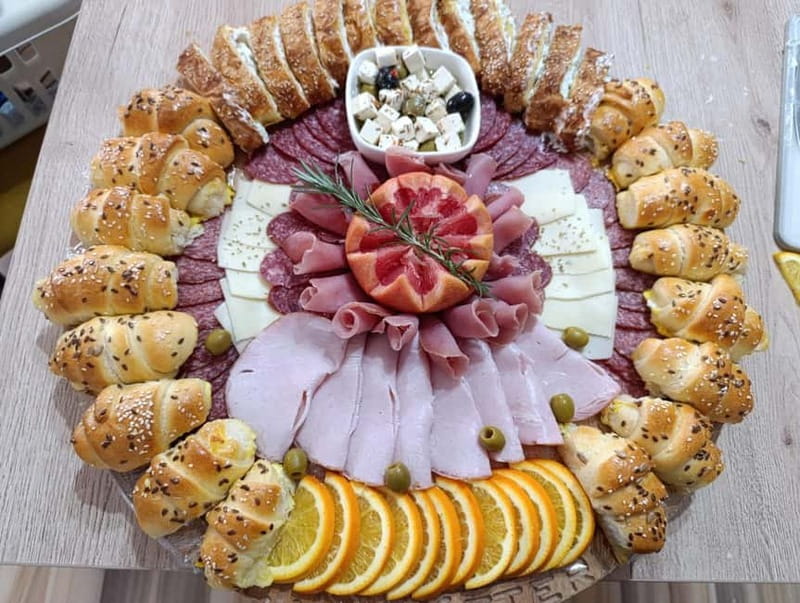 Belgrade: Tasting the Best of Serbian Drinks & Appetizers - What Makes This Tour Special