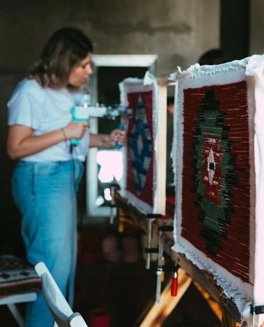 Belgrade: Tufting Workshop with 100% wool - Practical Details and Tips