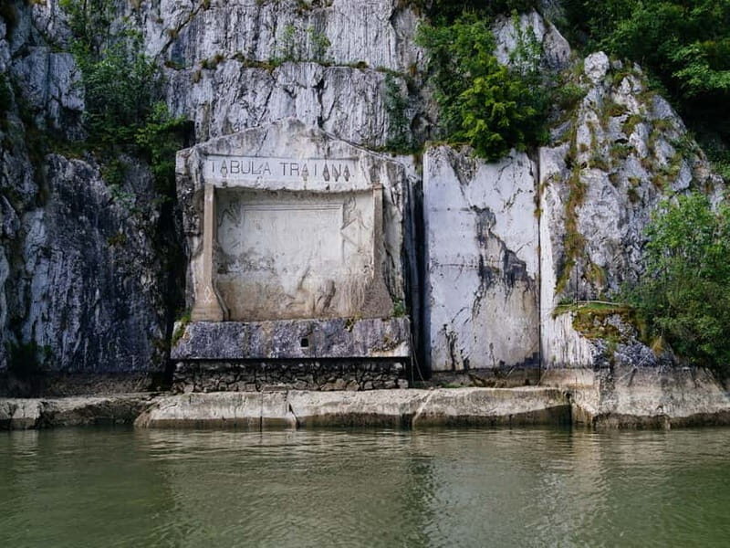 BelgraIde: Iron Gate Park, Speedboat Ride, and 2 Viewpoints - What’s Included and What to Consider