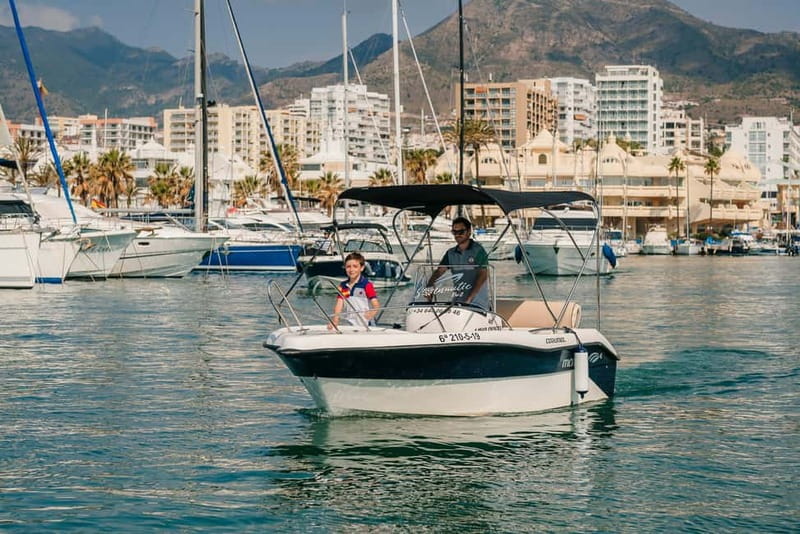 Benalmádena: license-Free Rent Boat for Dolphin Watching - The Experience from a Traveler’s Perspective