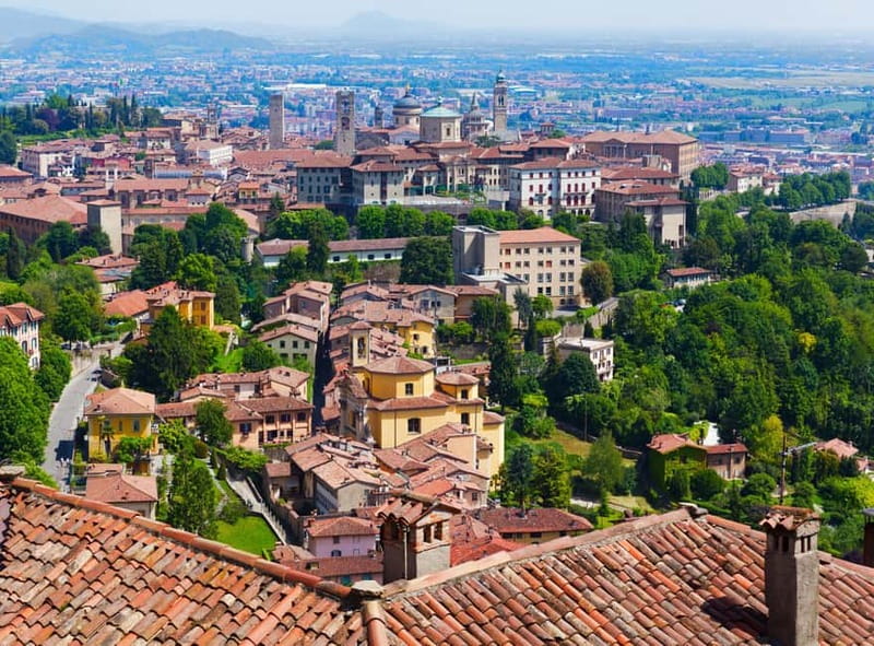 Bergamo: 2-hour Best Intro Walking Tour with a Local - The Tasting Experience and Local Tips