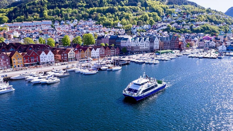 Bergen: Mostraumen Fjord Cruise with Local Guide - Passing Bergen’s Historic Waterfront