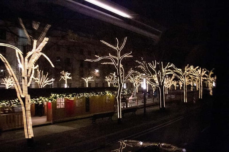 Berlin: 2-Hour Christmas Lights Bus Tour incl. Mulled Wine - Practical Details for Travelers