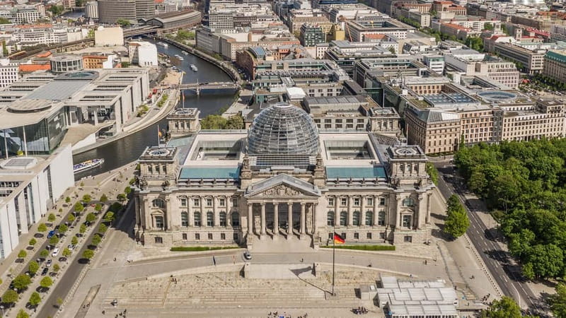 Berlin-government district and visit to the Reichstag dome - Analyzing the Tour’s Value
