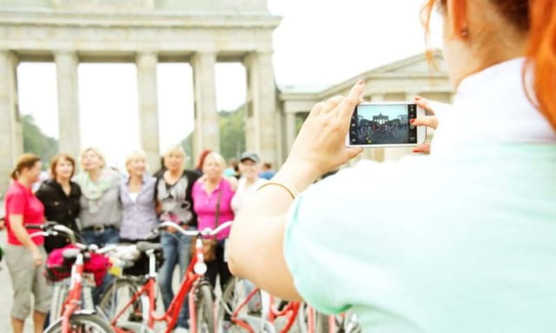 Berlin: Guided Bike Tour to explore the Highlights - The Detailed Itinerary