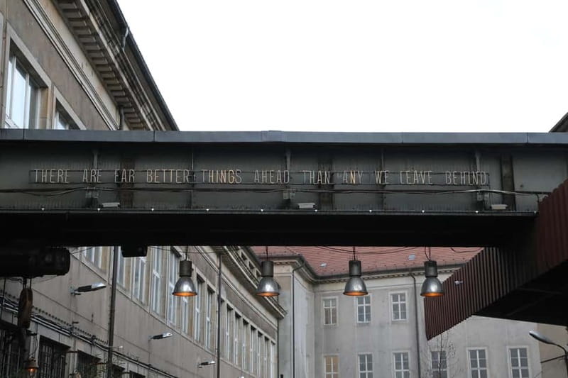 Berlin: Private Sightseeing Tour in an E-Rickshaw - The Experience: What It Feels Like