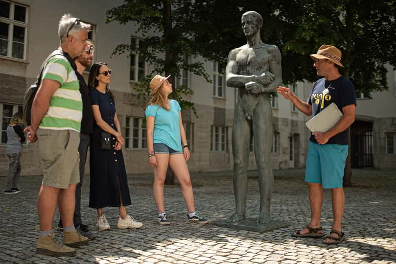 Berlin: Third Reich, Hitler, and WWII Walking Tour - The Sum Up: Who Is This Tour Best For?