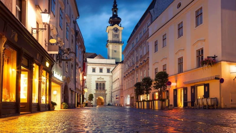 Best of Linz: Private Walking Tour with a Local - What the Experience Feels Like