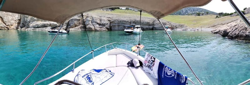 Boat Tour: Releaxing Tour of Vrbnik Coast - An In-Depth Look at the Vrbnik Coast Boat Tour