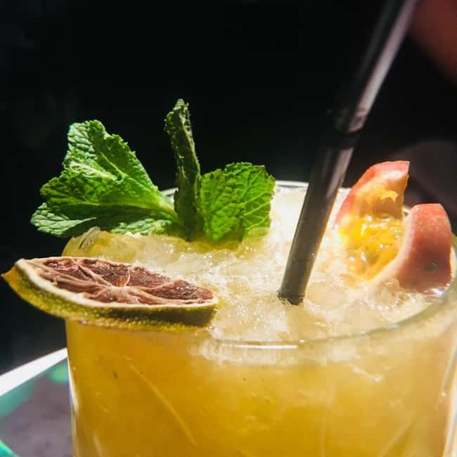 Bordeaux: "Leftovers from the fridge" cocktails - What Makes This Experience Unique