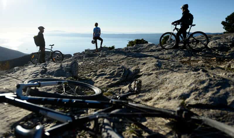 Bra island: Vidova Gora krip Splitska Postira Biking Tour - The Villages and Cultural Stops