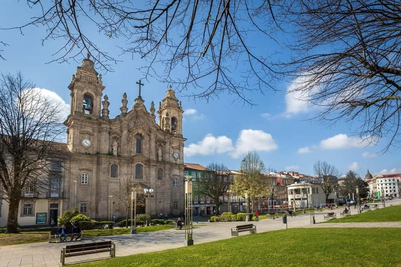 Braga: Centre Private Walking Tour w/ Thermal Spring Entry - Practical Details and What to Expect