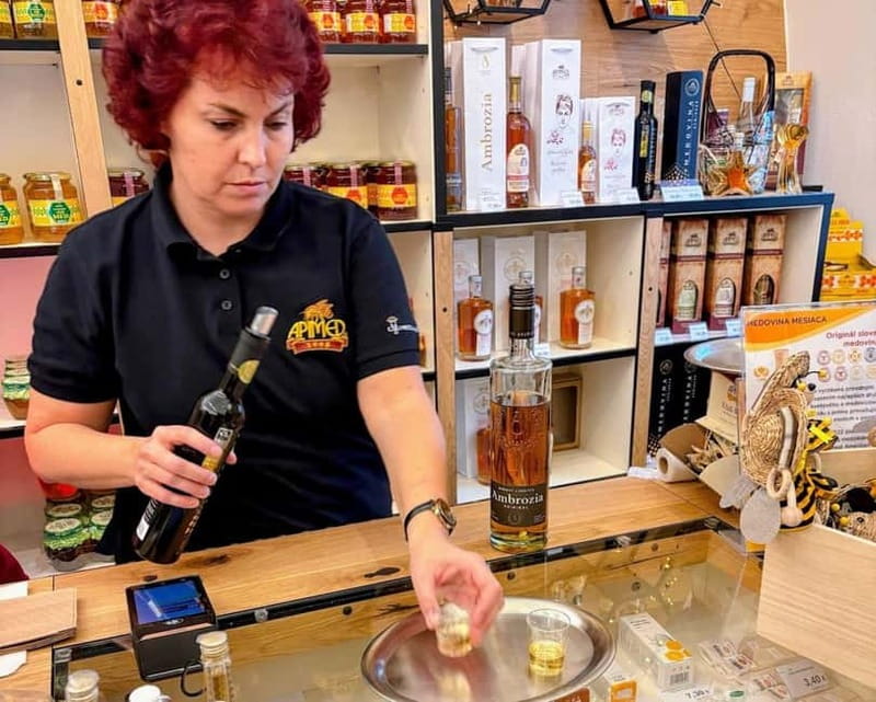 Bratislava: 30 Minute Mead and Honey Tasting Experience - Meeting the Producer