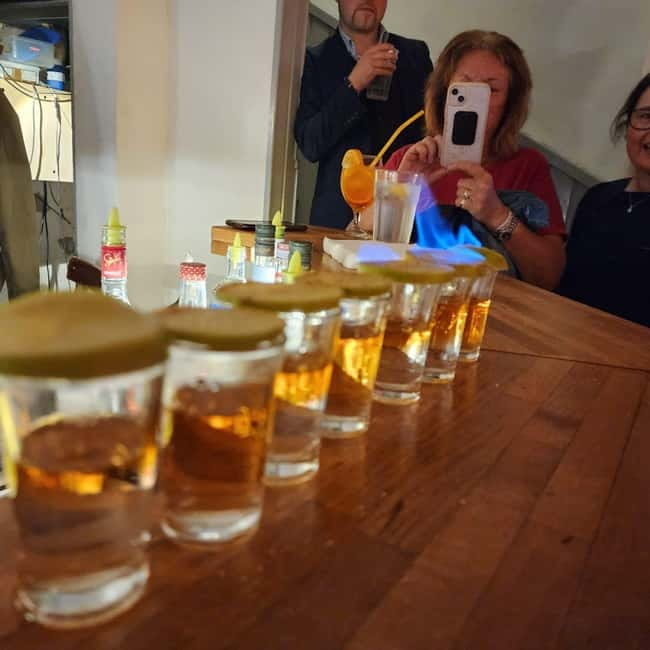 Budapest: Jewish District Night Walking Tour with Drinks - The Itinerary Breakdown