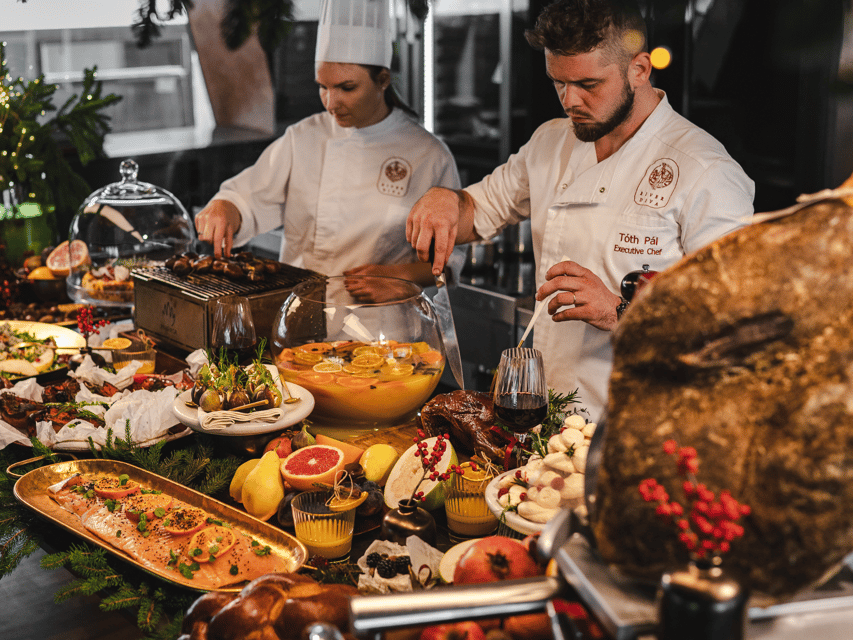 Budapest: Romantic Dinner Cruise-Live Music&Unlimited Drinks - Authentic Insights from Reviews