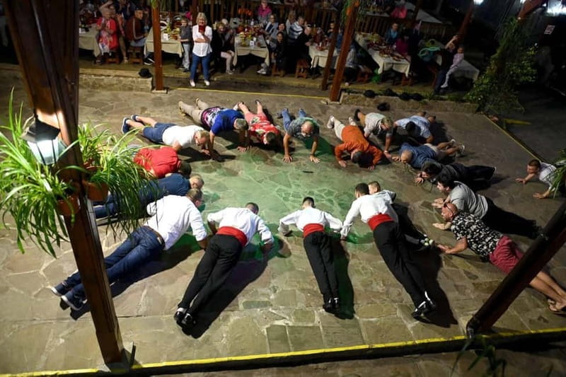 Bulgarian Evening: Traditional Restaurant & Folklore Program - An In-Depth Look at the Bulgarian Evening Tour