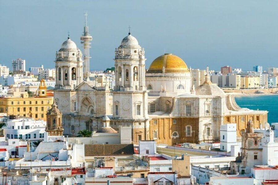 Cadiz: Must-See Highlights Walking Tour - The Highlights of the Itinerary