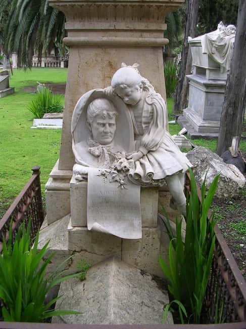 Cagliari: tour of the Monumental Cemetery of Bonaria - Why This Tour Stands Out
