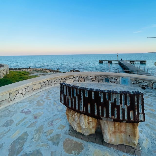 Cala Millor: AdventureDate, fun game, city walk for couples - Who Will Enjoy This Experience?
