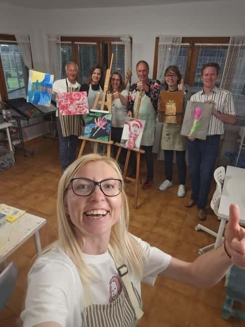 Calp, Valencia: Art and Wine Painting Workshop - Who should consider this experience?