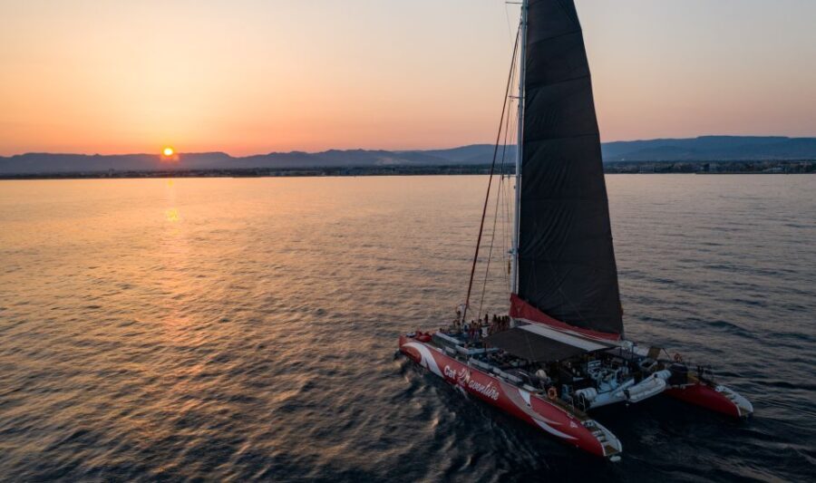 Cambrils: Sunset Catamaran Cruise with Drinks - The Itinerary: A Closer Look