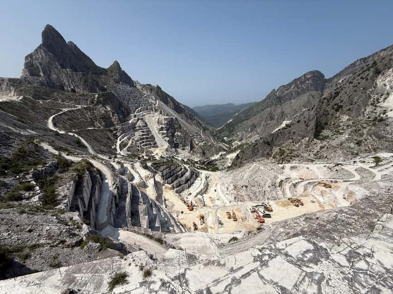 Carrara marble quarries with lard tasting: Off-road quarry tour - Why This Tour Is a Great Choice