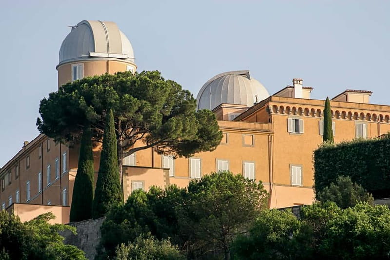 Castel Gandolfo: Papal Palace Entry Ticket and Audio Guide - Overview of the Experience