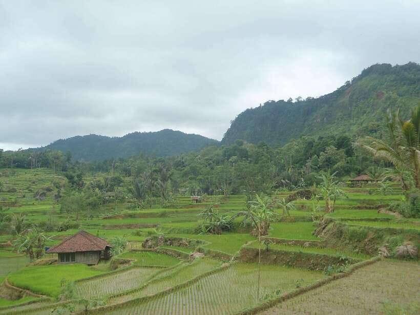 Cianjur : Motor Bike Trip the Remote Village and Waterfall - First Day: From City to Village