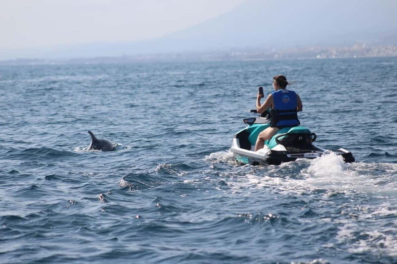 Closed circuit on Jetski - What Is the Experience Like?