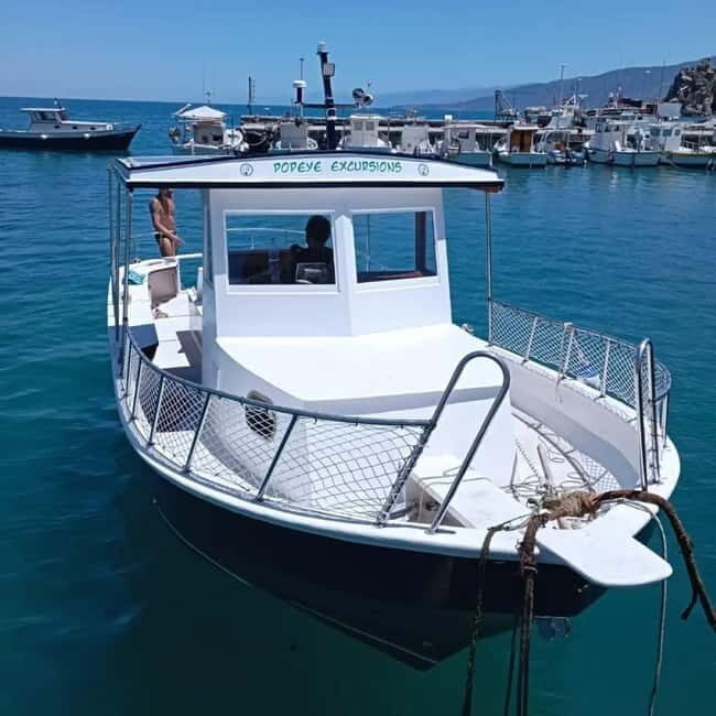 Coastal Sightseeing Cruise with Snorkeling and Aperitif - The Boat and Facilities