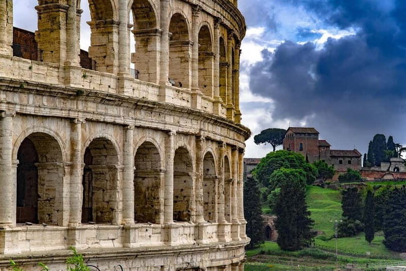 Colosseum Guided Tour Semi-Private Group on Free Entry Days - What to Expect from the Experience