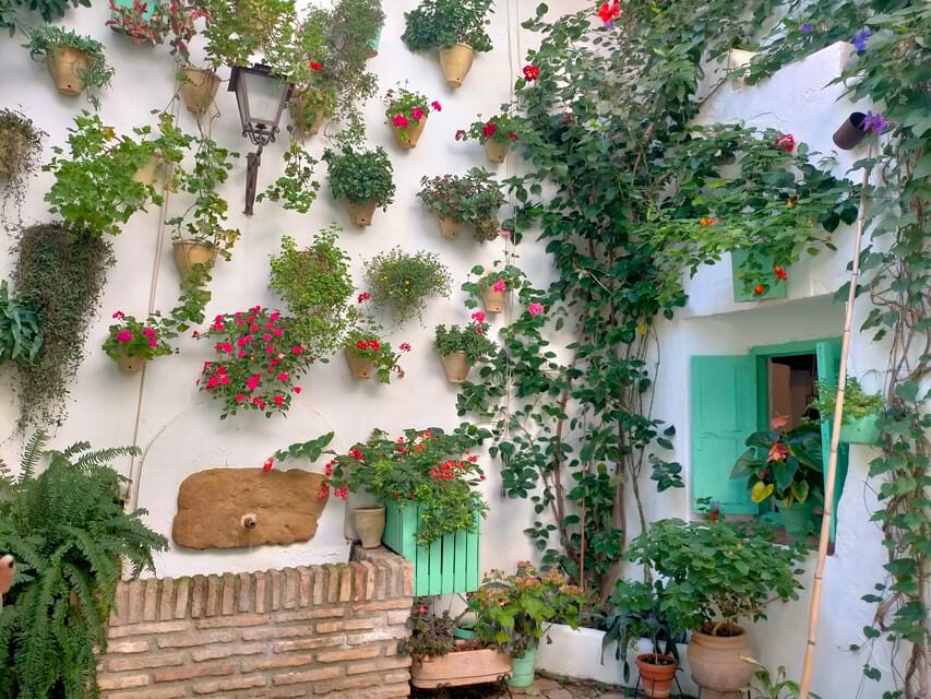 Cordoba Courtyards by Bike, Electric Bike - Who Will Love This Tour?