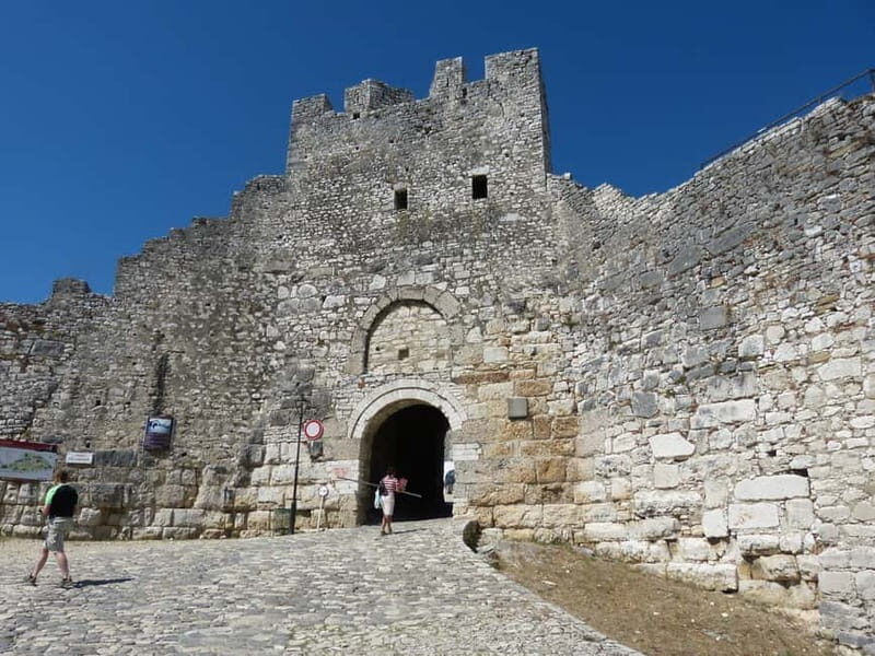 Day Tour of Apollonia and Berat from Tirana - The Charm of Berat: The City of a Thousand Windows