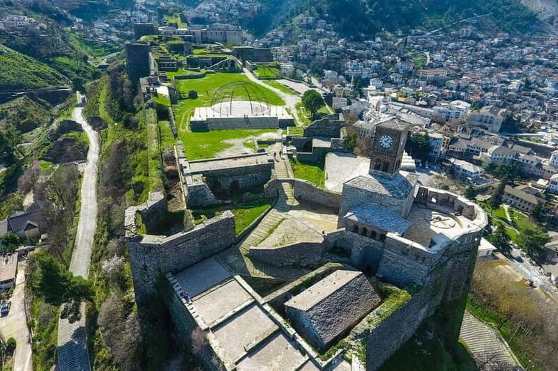 Day trip from Saranda : Blue Eye and Gjirokastra - Evaluating the Value