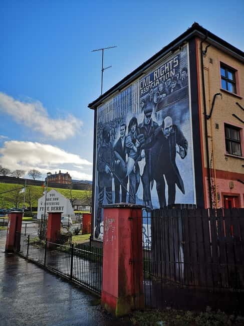 Derry City: The Bloody Sunday Story Walking Tour - An In-Depth Look at the Tour Experience