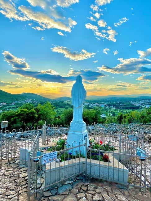 Dubrovnik: Private Tour to Meugorje and Kravice Waterfalls - The Experience and Its Appeal
